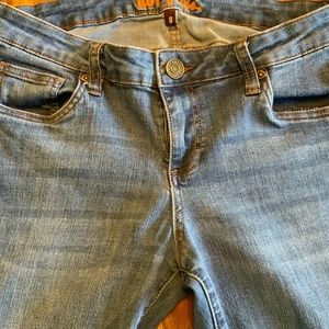 Kut from the Kloth women’s jeans size 8